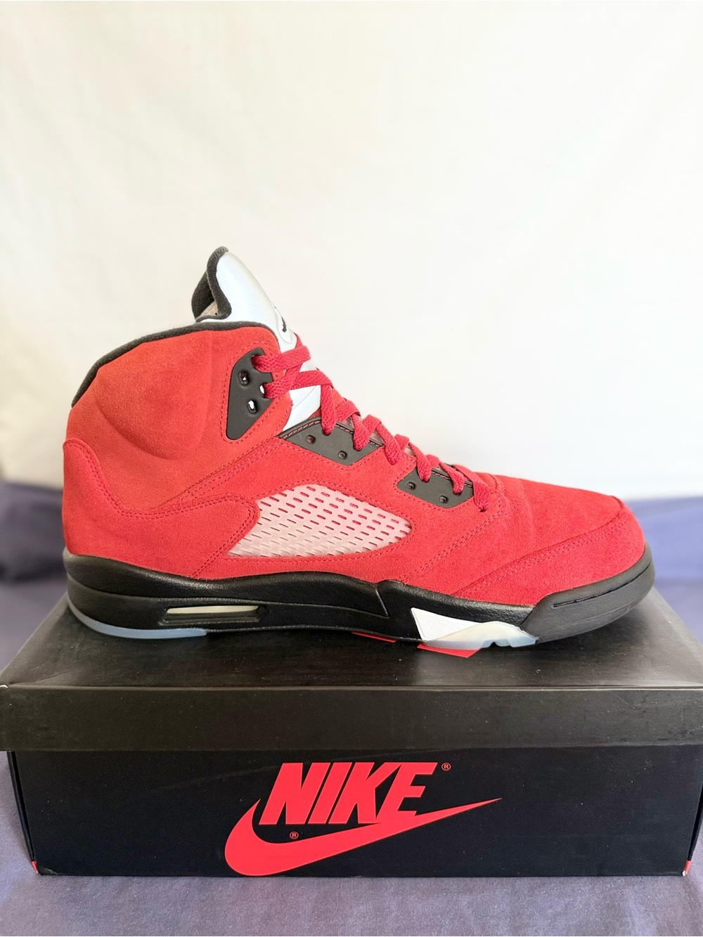 AUTHENTIC Jordan 5 Raging Bull Red size 14 DD0587-600 2021 PRE-OWNED VNDS - Picture 3 of 8